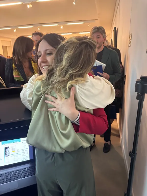 Maria Beatrice Alonzi presenta "Hai ancora paura" a Pompei — Hotel Habita79 (foto 10 di 19)