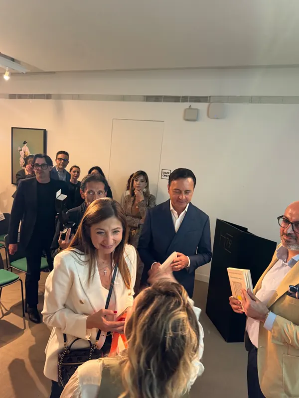 Maria Beatrice Alonzi presenta "Hai ancora paura" a Pompei — Hotel Habita79 (foto 5 di 19)